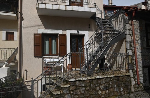 Arachova House | PineNpeak