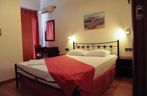 Loutraki-Agioi Theodoroi Hotel | Plaza Hotel