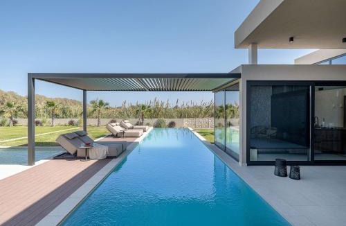 Tavronitis Villa | Pnoe Villas - Seafront Experience