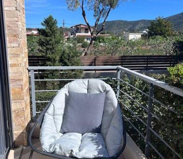 Porto Rafti Apartment | Pool apartment 5 minutes walk from beach