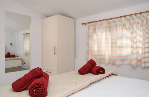 Katsarou Resort | Poolside maisonette in Achladies