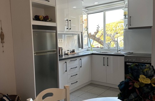 Agia Pelagia Apartment | POPIS MADES SEASIDE APTS (M1)!