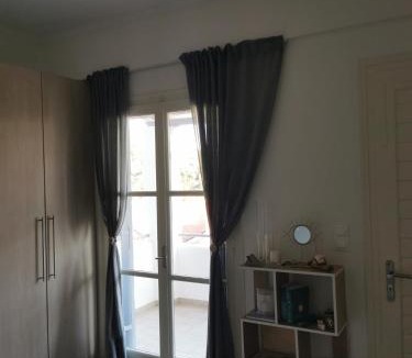 Poros House | Poros Askeli sea & mountain view apartment
