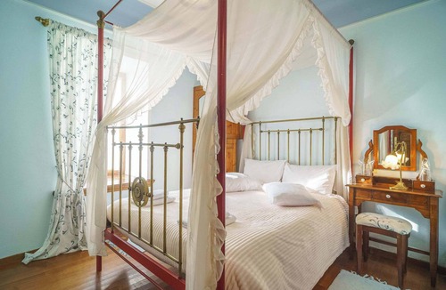Portaria Bed & Breakfast | Portaria Pool Gem - Palladio Pool Escape