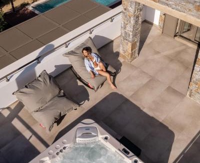 Adele Villa | Porto Cali
