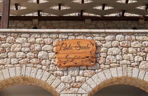 Gerolimenas Apartment | Porto Santo