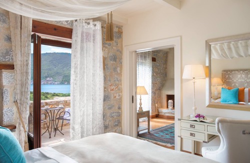 Karavostasi Hotel | Porto Vitilo Boutique Hotel