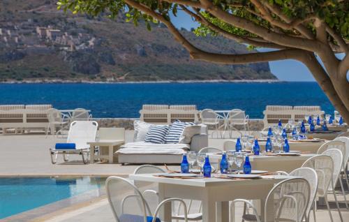 Karavostasi Hotel | Porto Vitilo Boutique Hotel