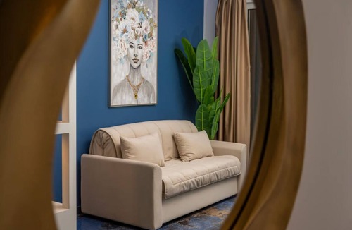 Katerini Apartment | Poseidon 5: Elegant 4th-Floor Retreat with Stunning Views and Modern Comfort!