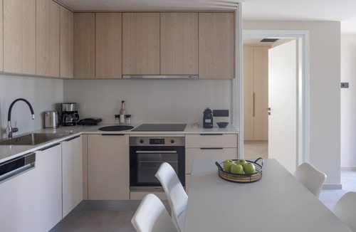 Gournai House | Potame Suite by Estia, Renia with Pool View