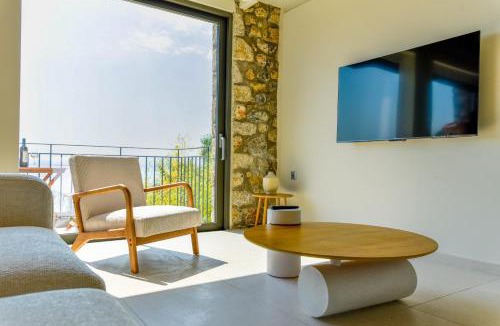 Paralia Vergas Villa | Potis Suites