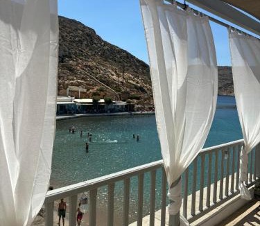 Herronisos House | Poudas House