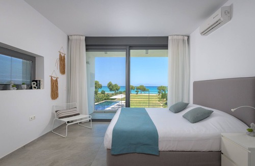 Soroni Villa | Prime Beach Front Luxury Villa with Private Tennis Court and 90m2 Infinity Pool