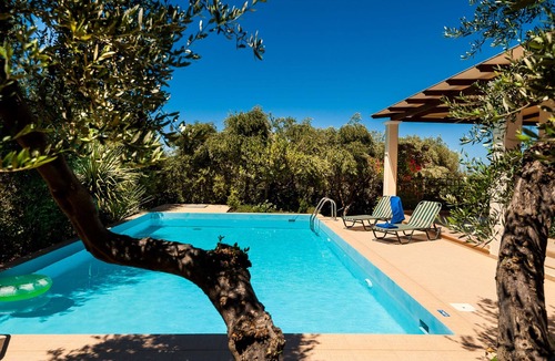 Chania Villa | Private pool ★ Sea view ★ Wifi ★ Beach at 1km ★ 3 bedrooms