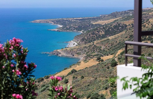 Agios Vasileios Villa | Private swimming pool, amazing views, sleeps 6.