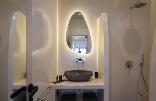 Finikia Villa | Private Villa in Finikia with Jacuzzi