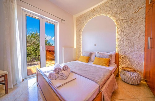 Vamos Villa | Private Villa Lima in Chania with Pool & Hot Tub