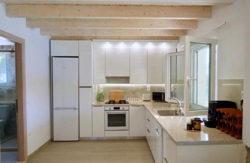 Corfu Town Villa | Private Villa Maothis