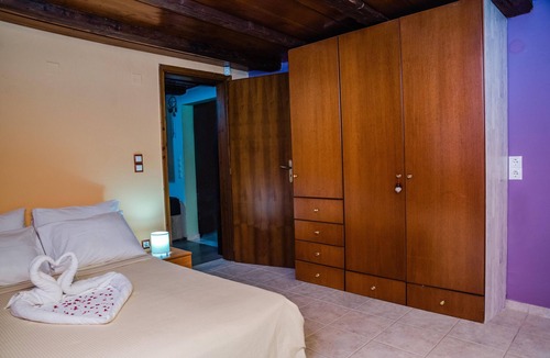 Petrokefalion Villa | Private Villa with pool,private parking, beaches nearby, quiet relaxing location