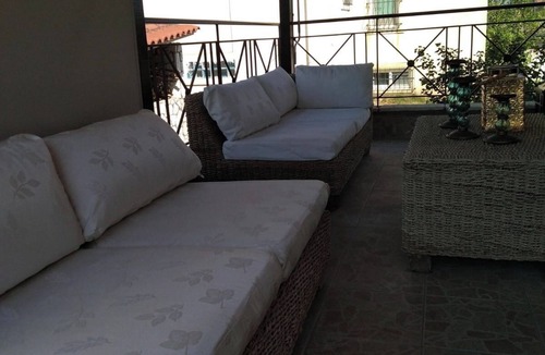 Longos Apartment | Pure relaxation: Well-kept holiday home in Loggos with garden, close to the beac