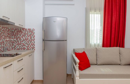 Naxos House | Purple Moon Villa with private Pool | SUN AND MOON