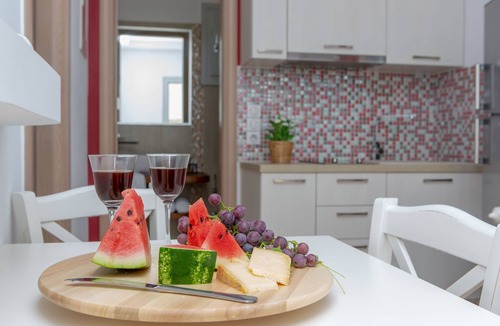 Naxos House | Purple Moon Villa with private Pool | SUN AND MOON