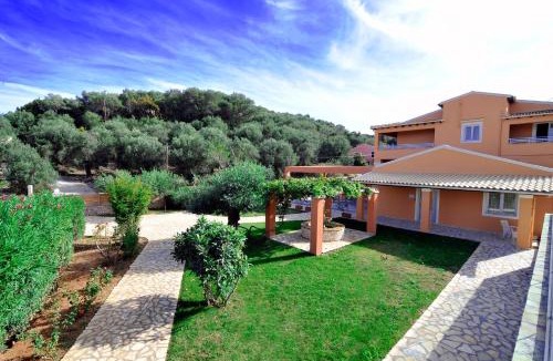 Agios Spyridon Corfu Apartment | Pyramid City Apartments