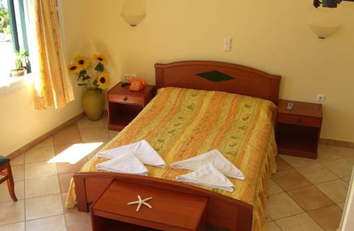 Agios Prokopios Apartment | Pyrgos Beach