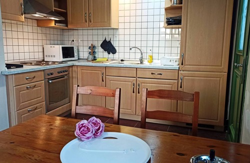 Gouvia Apartment | Quiet apartment with outdoor pool - 10 minuites from Marina Gouvia