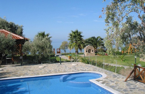 Lefokastron Apartment | Quiet Beachside Spacious Bungalows + Amazing Seaview + Pool