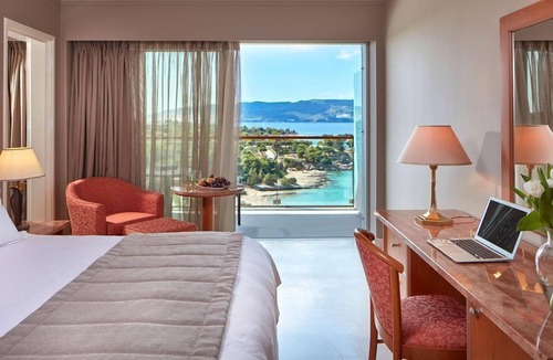 Agii Anargiri House | R 1192 Hotel Grace Junior Suite with Sea View