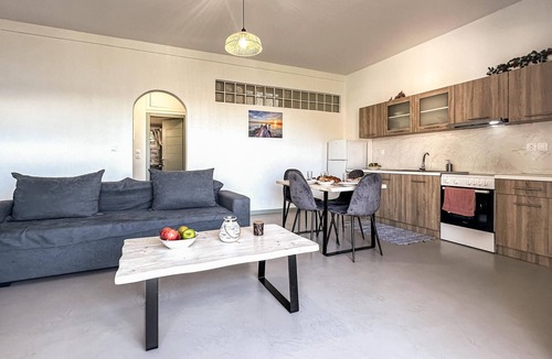 Orma Apartment | Raches sea view apartment