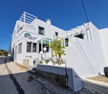 Makrys Tichos Apartment | Rainbow Hotel Apartments