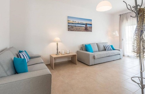 Gennadi House | Ravishing Holiday Home in Gennadi with Shared Swimming Pool