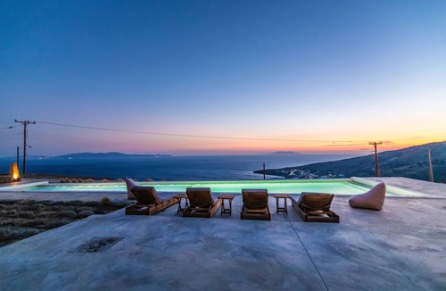 Exomvourgo Villa | Regenesis Estate by UpGreat Hospitality