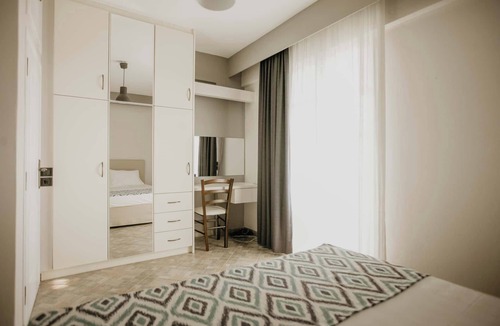 Gavrio House | Relax in Style at the Grand Villa –few Steps from St. Peter’s Beach, Andros
