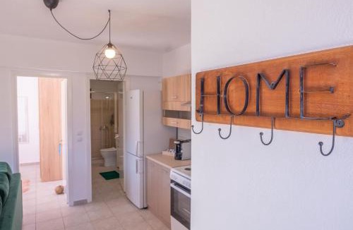 Pramanta Apartment | Remvi GUEST HOUSE