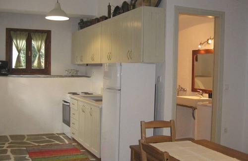Kato Vrontou Cottage | Restored, Pilio Stone House With Great View