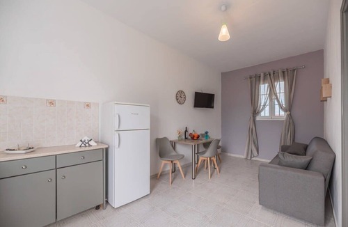 Archangelos Apartment | Rhodes Archaggelos Home-Cozy Nest Garden