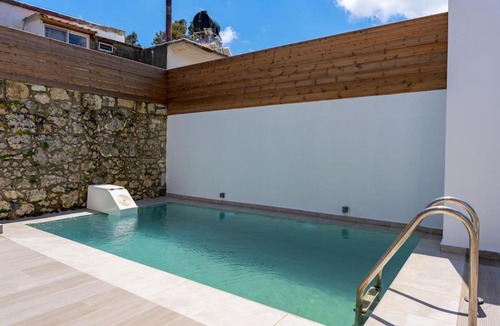Ayios Thomas Apartment | Riza apartment vith pool and Mountain View