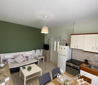 Kiparissia Apartment | Rodia apartment