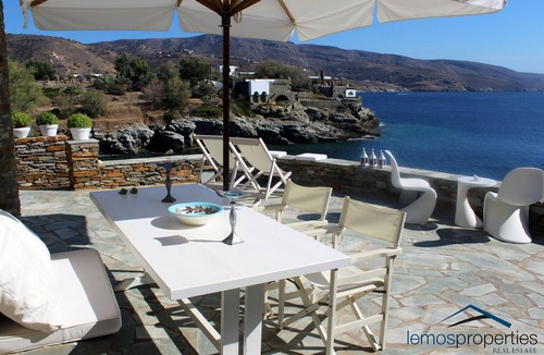 Koundouros House | Romantic and cozy house on the waterfront in the area of Koundouros, Kea
