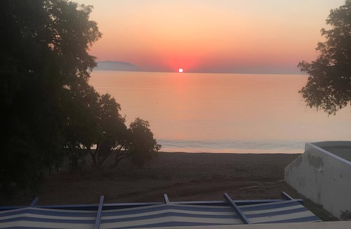 Kithira Apartment | Romantic flat on the beach