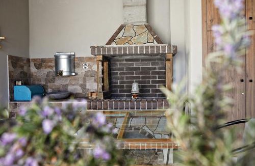Maroneia-Sapes Apartment | Romilia Guesthouse