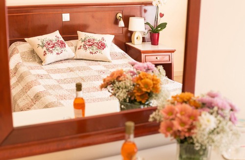 Notos Bed & Breakfast | Room for 2 With Magnificent View