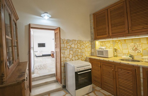 Vothon House | Roubeti Village