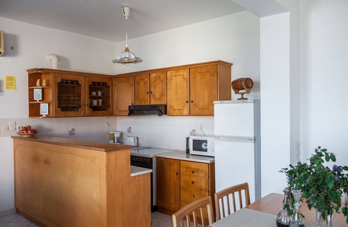 Kato Stalos Apartment | Rouladina Apt 3