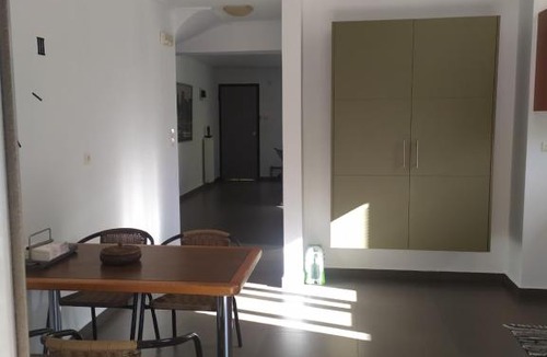 Porto Rafti House | Roza House