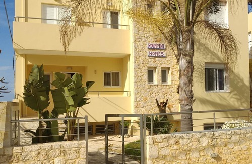 Kato Stalos House | Rubini Home IV 3 minutes from sea by feet