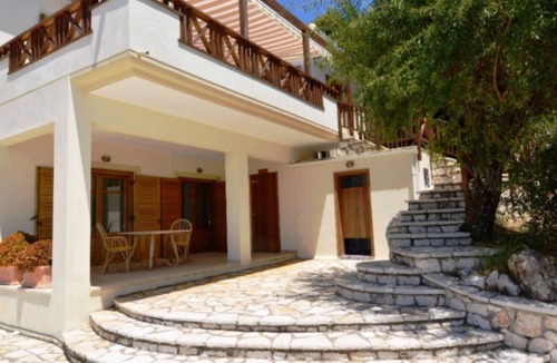 Vournikas Villa | Rustic Villa With Breathtaking Views of Sea & Valley